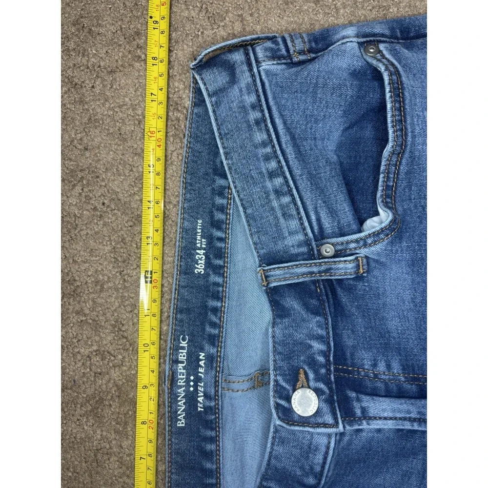 Banana Republic Travel Jean Athletic Fit Men's 36x34 Blue Grey 5-Pocket Pants